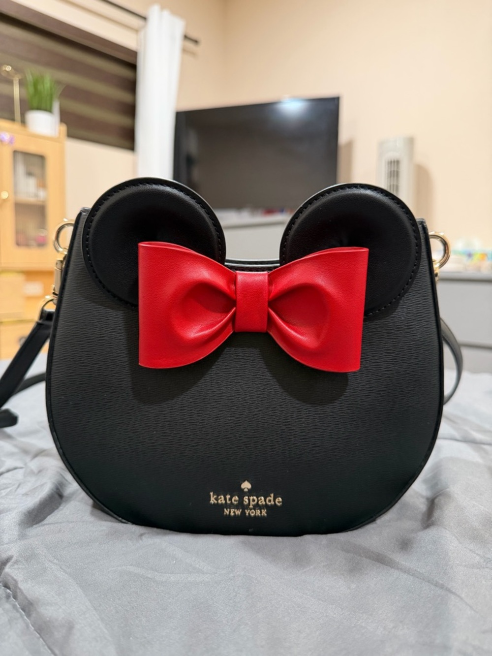 Disney x Kate Spade New York Minnie 3D Crossbody Black